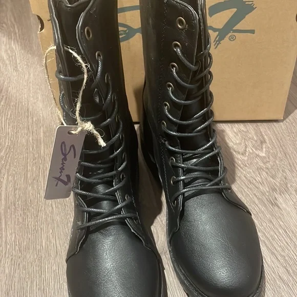 Seven7 Mr. Zipper Combat Boots‎ in Black - Picture 5 of 6